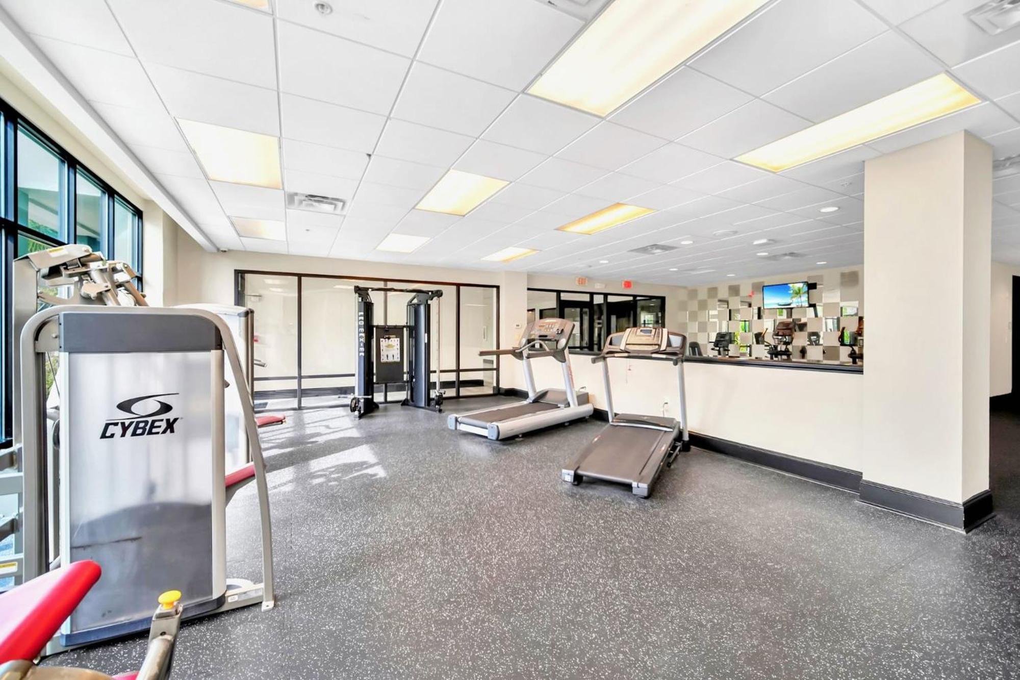 Modern 3BR Near Disney - Pool&Hot Tub! Orlando Eksteriør billede