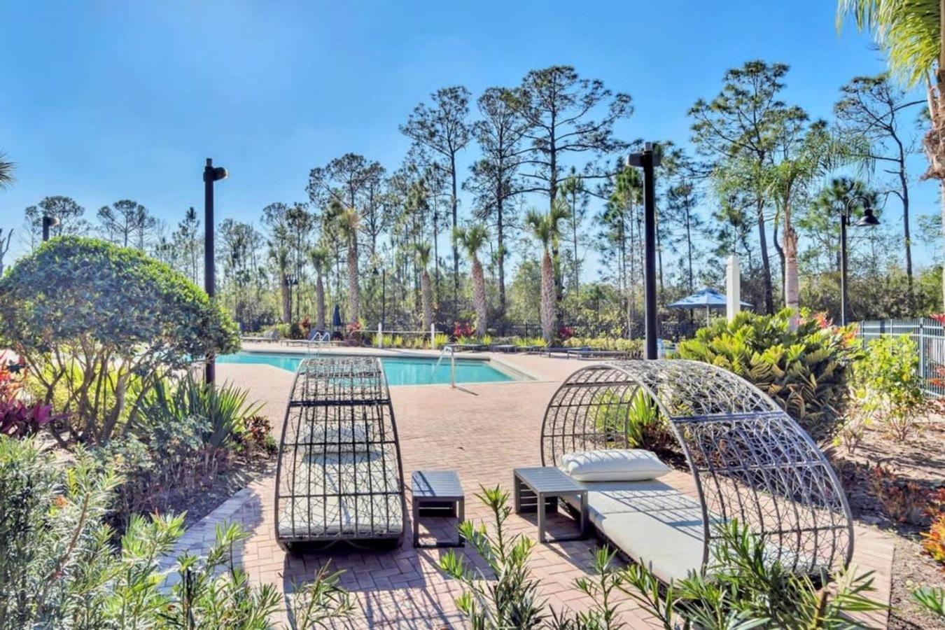 Modern 3BR Near Disney - Pool&Hot Tub! Orlando Eksteriør billede
