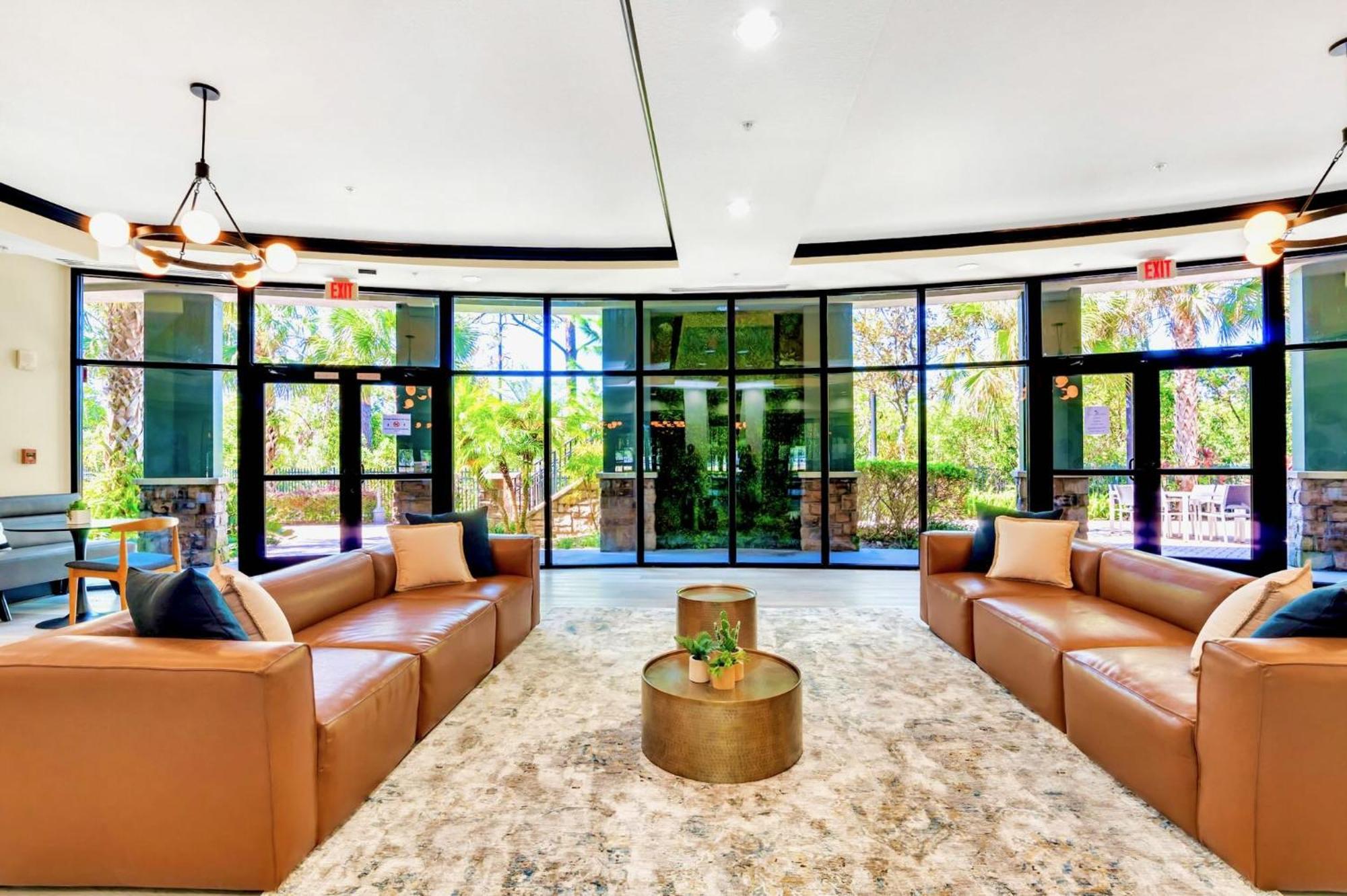 Modern 3BR Near Disney - Pool&Hot Tub! Orlando Eksteriør billede
