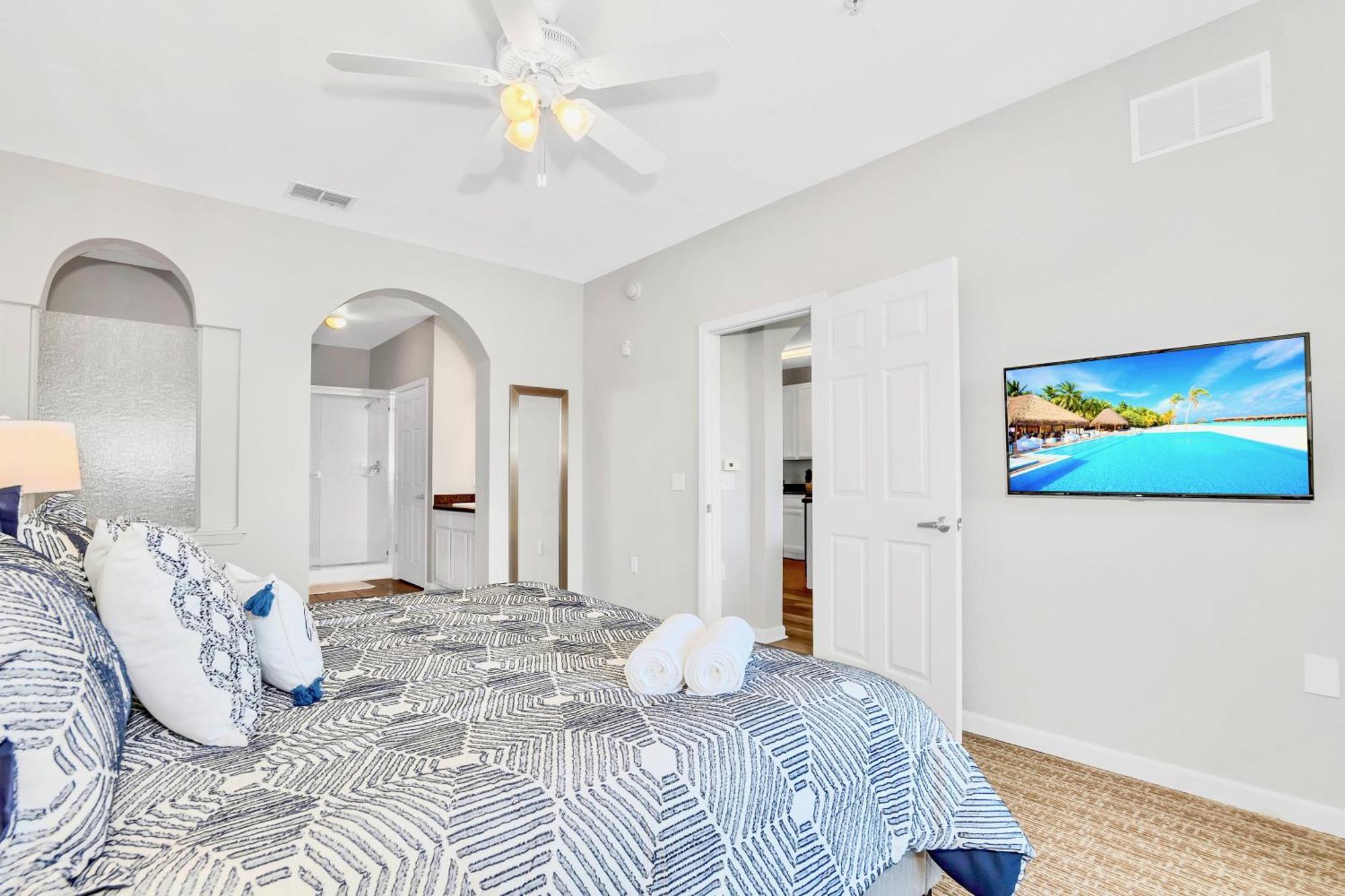 Modern 3BR Near Disney - Pool&Hot Tub! Orlando Eksteriør billede